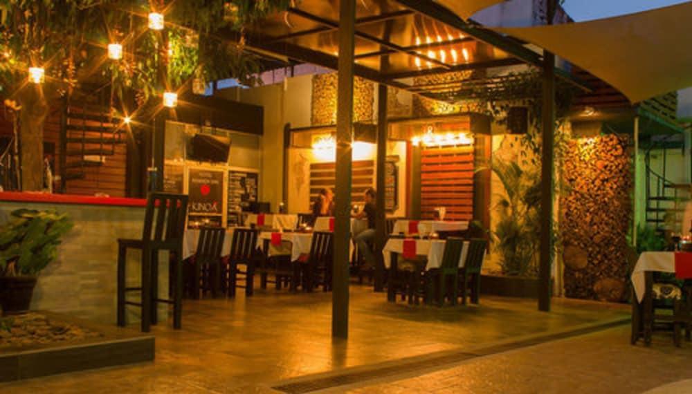 Hotel Ramada Inn San Salvador Eksteriør bilde