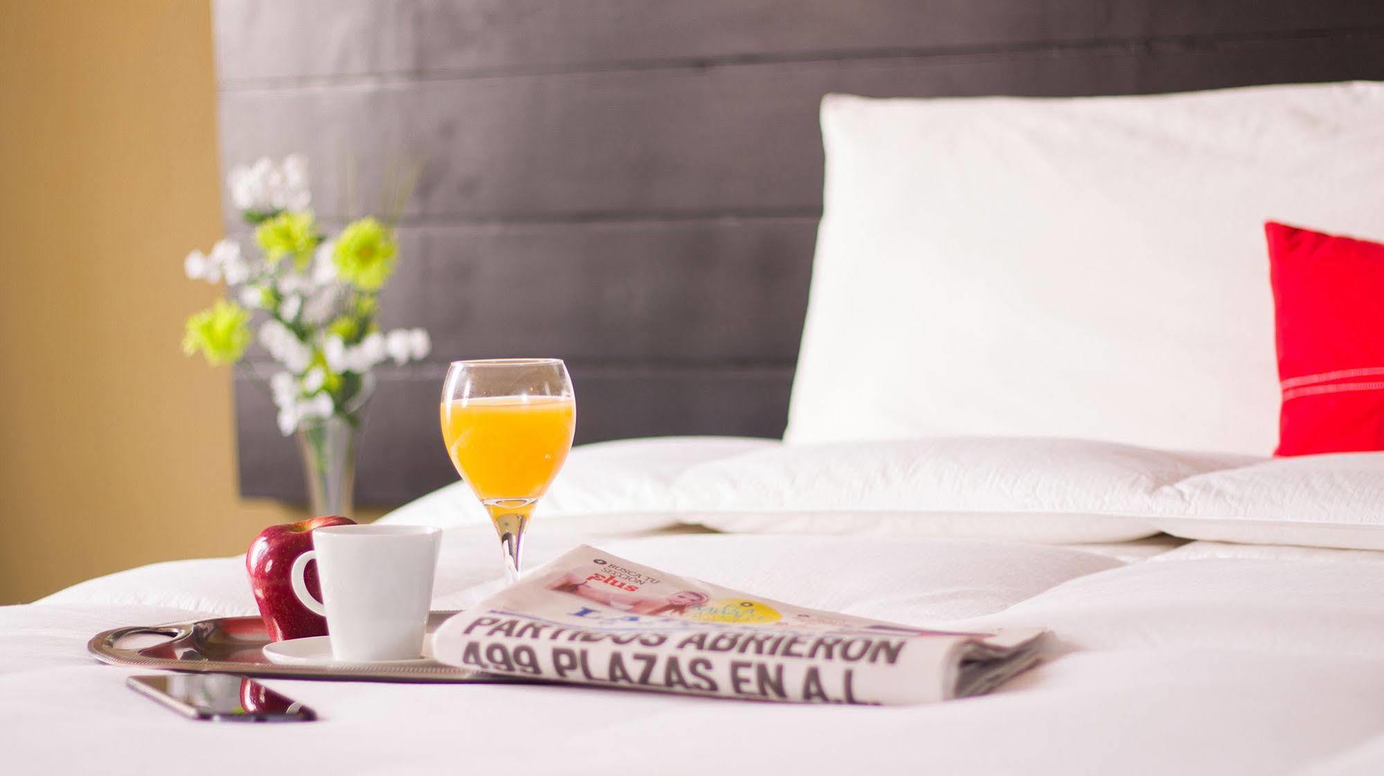 Hotel Ramada Inn San Salvador Eksteriør bilde
